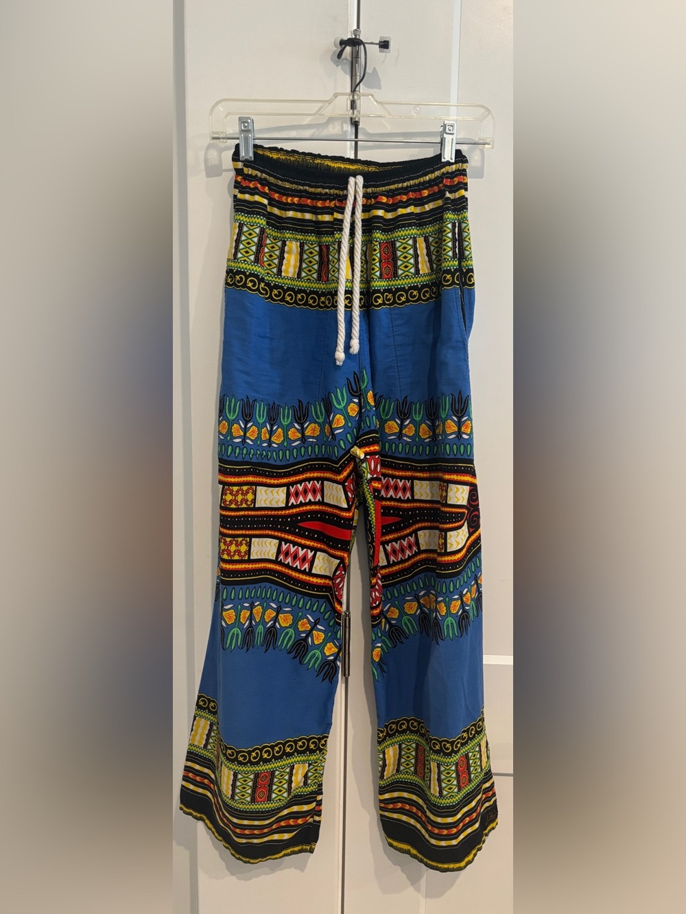 Wide Leg Printed Cotton Yogi Pants. Size M